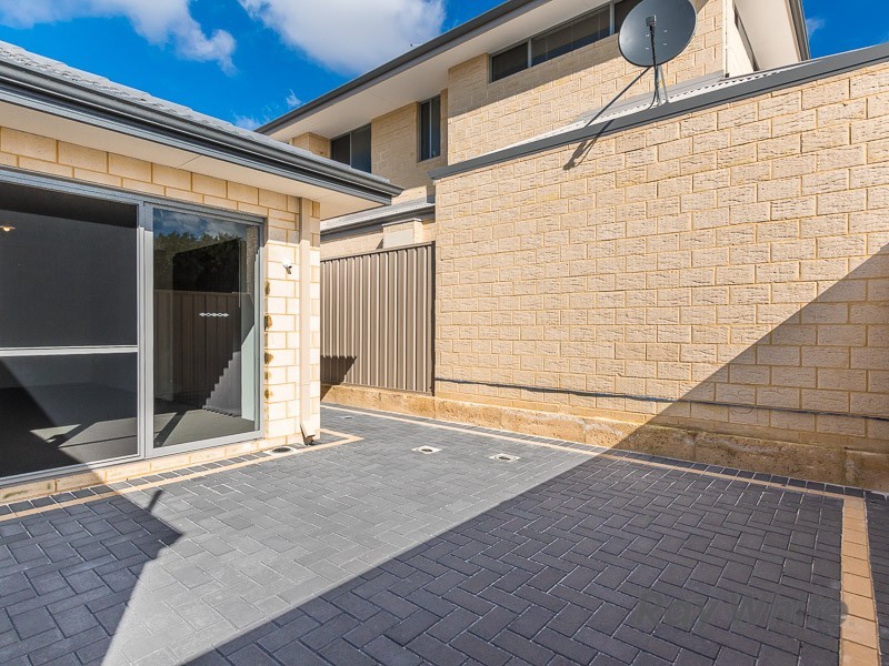 11C Rotherfield Road, Westminster WA 6061