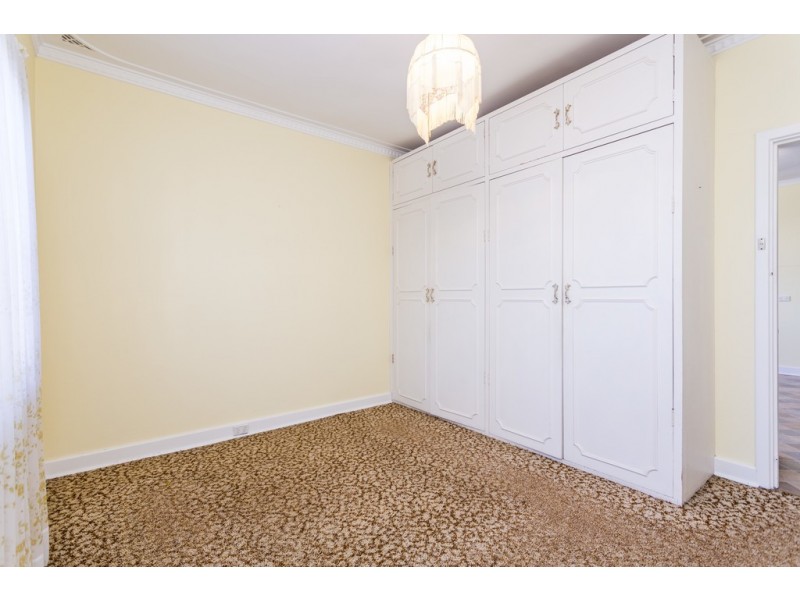 67 Coleman Cres, Melville WA 6156