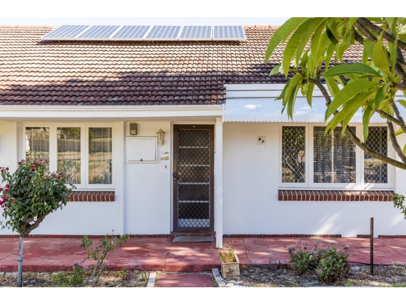 67 Coleman Cres, Melville WA 6156