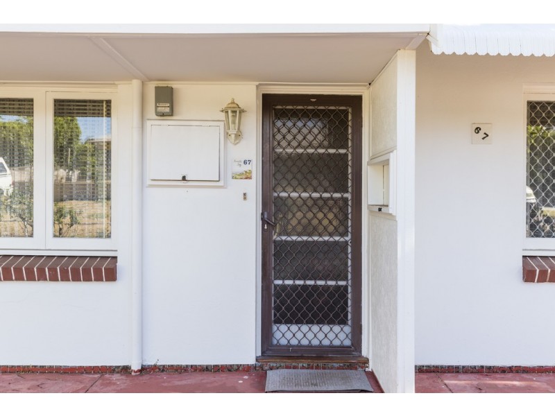 67 Coleman Cres, Melville WA 6156