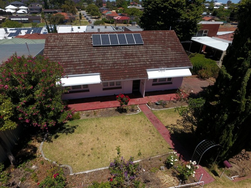 67 Coleman Cres, Melville WA 6156