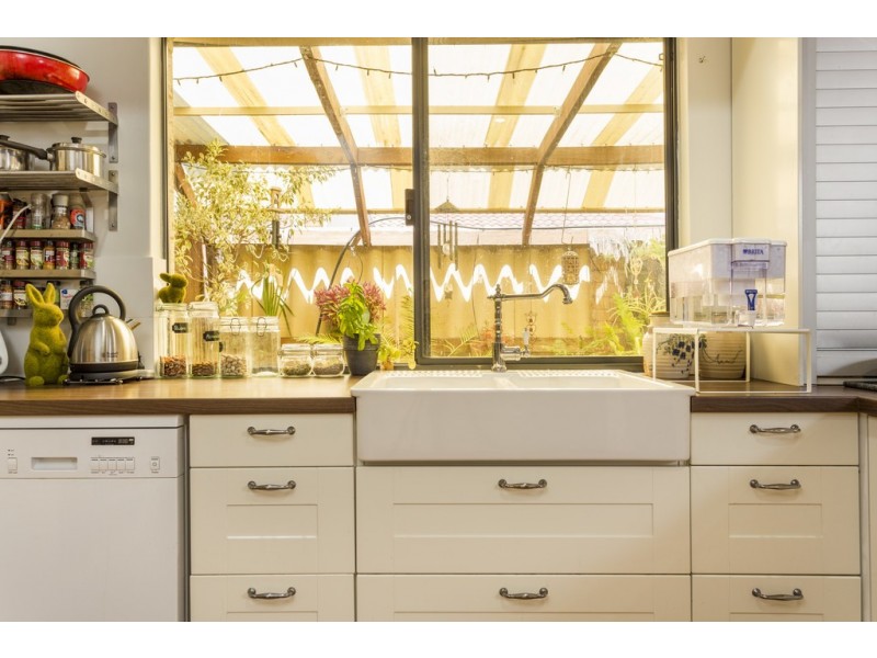 27 Beedelup Loop, Bibra Lake WA 6163