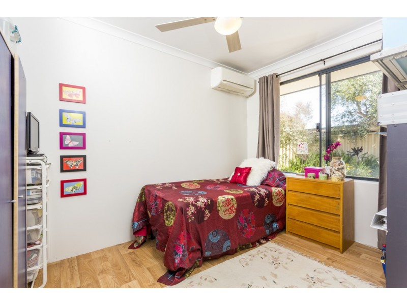 27 Beedelup Loop, Bibra Lake WA 6163