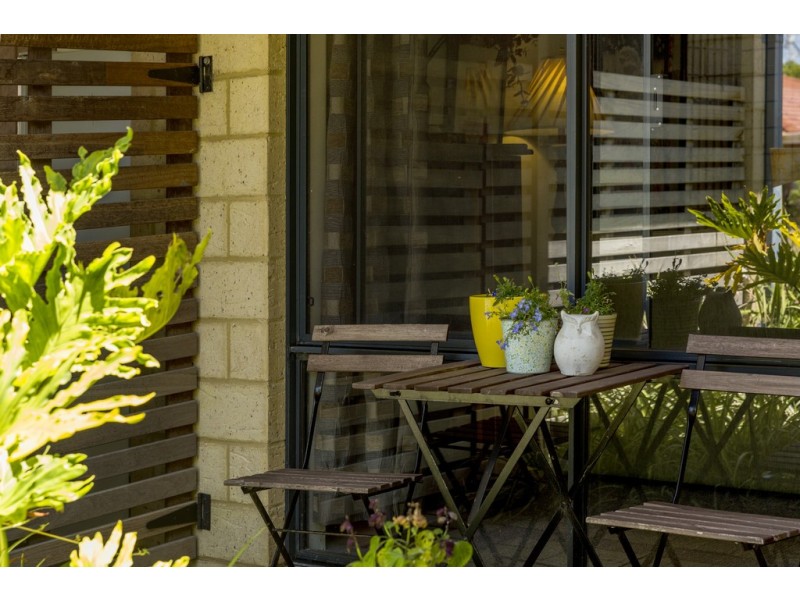 27 Beedelup Loop, Bibra Lake WA 6163