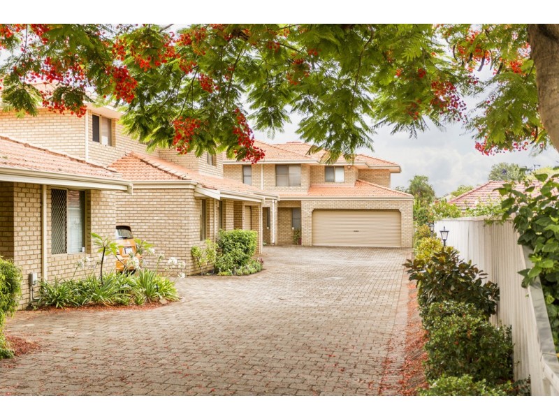 4/22 Fletcher St, Applecross WA 6153