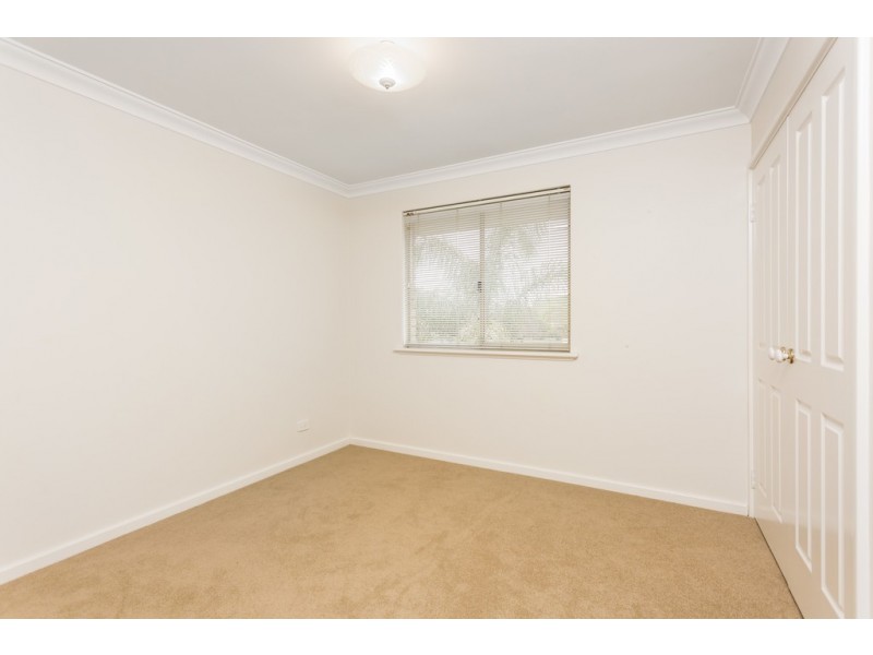 4/22 Fletcher St, Applecross WA 6153