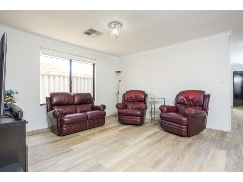 13 Milroy Street, Willagee WA 6156