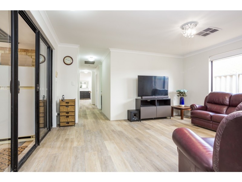 13 Milroy Street, Willagee WA 6156