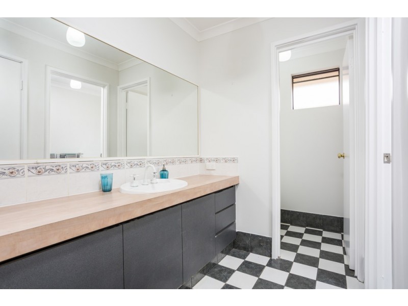 13 Milroy Street, Willagee WA 6156