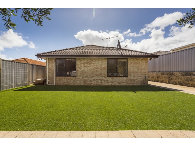 13 Milroy Street, Willagee WA 6156