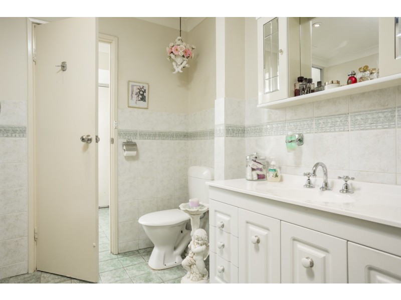 12 Petterson Ave, Samson WA 6163