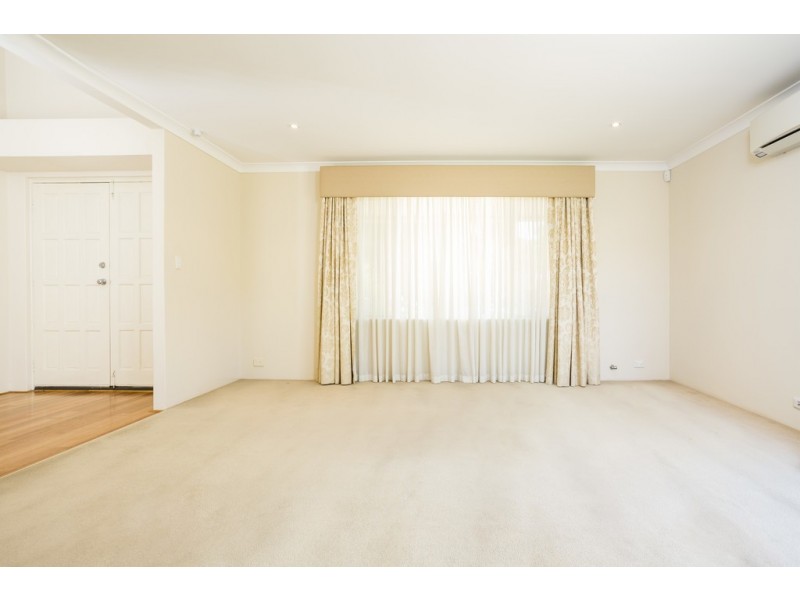 11 Fletcher St, Applecross WA 6153