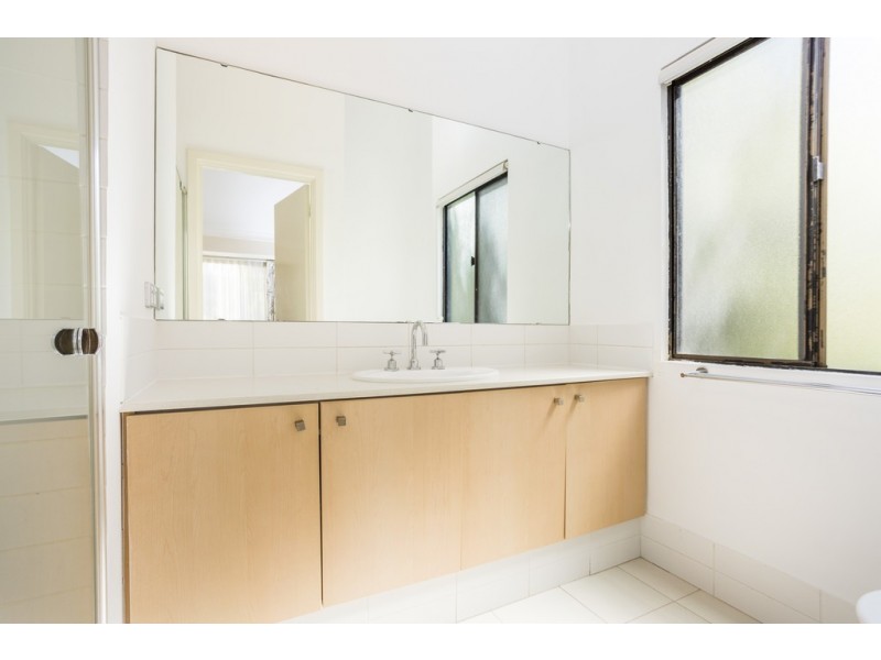 11 Fletcher St, Applecross WA 6153