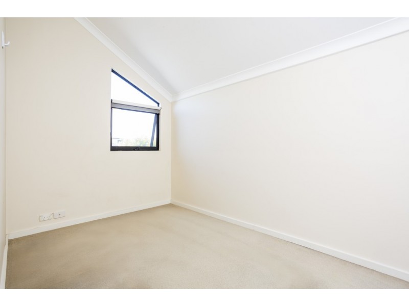 11 Fletcher St, Applecross WA 6153