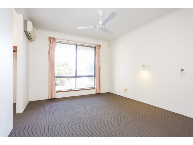 12 Bradley Ct, Samson WA 6163