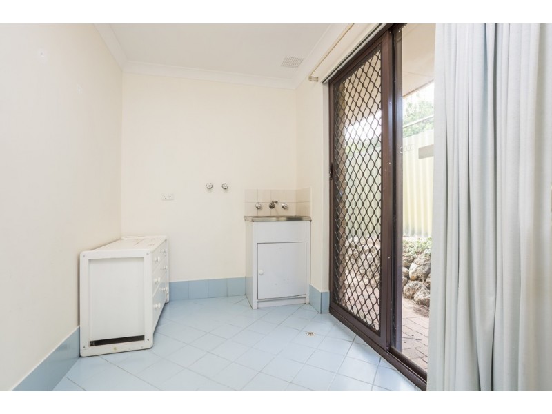 12 Bradley Ct, Samson WA 6163