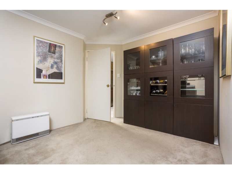 27 Stewart Way, Kardinya WA 6163