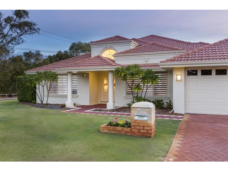 27 Aleppo Drive, Kardinya WA 6163