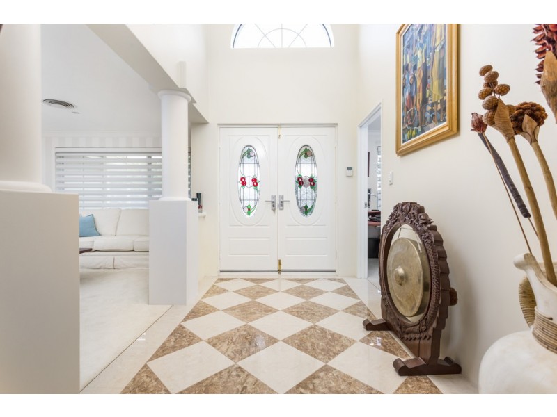 27 Aleppo Drive, Kardinya WA 6163