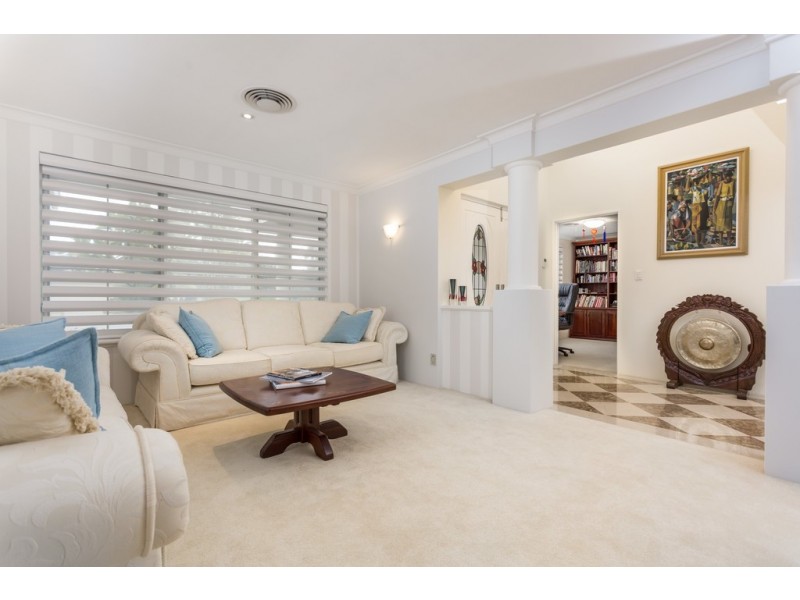 27 Aleppo Drive, Kardinya WA 6163