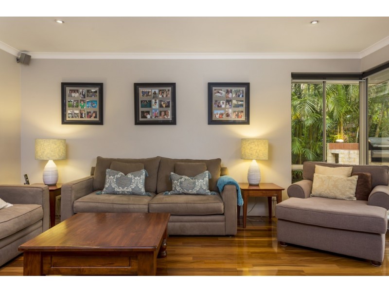 27 Aleppo Drive, Kardinya WA 6163