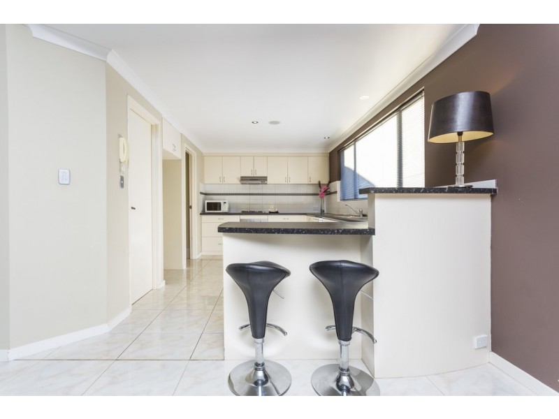 23 Gillen Way, Success WA 6164