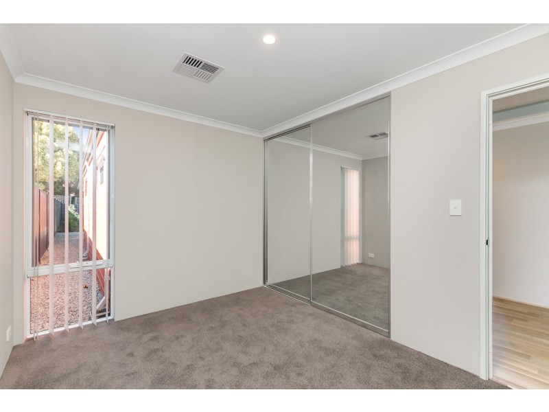 16B Maritime Ave, Kardinya WA 6163