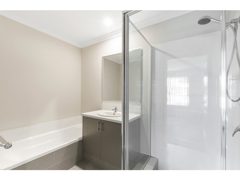 16B Maritime Ave, Kardinya WA 6163