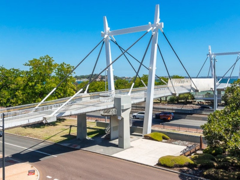 25/2 Preston Street, Como WA 6152