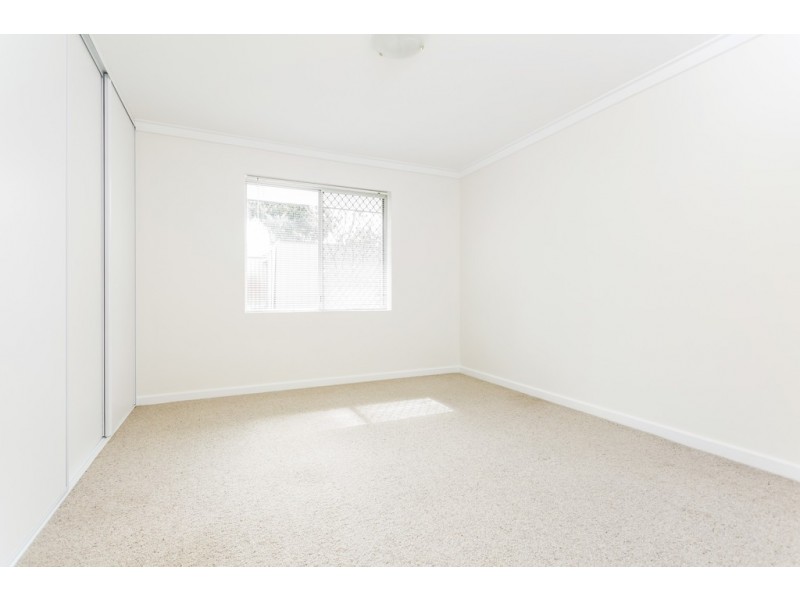 15 Windelya Road, Kardinya WA 6163