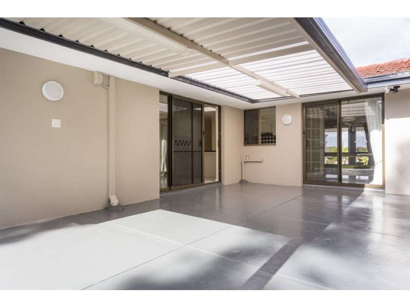 15 Windelya Road, Kardinya WA 6163