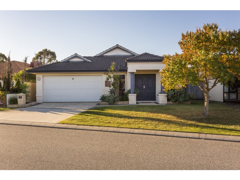 23 Gillen Way, Success WA 6164