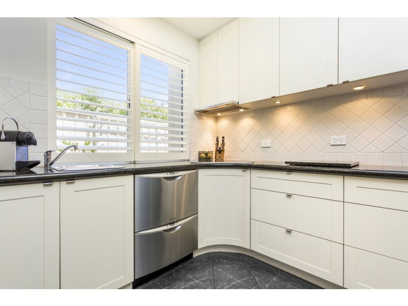 1/14 MacLeod Road, Applecross WA 6153