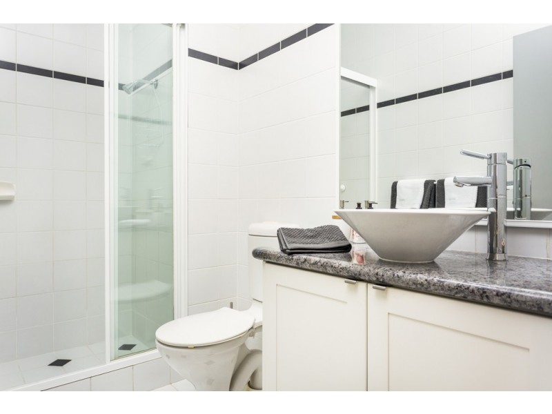 1/14 MacLeod Road, Applecross WA 6153