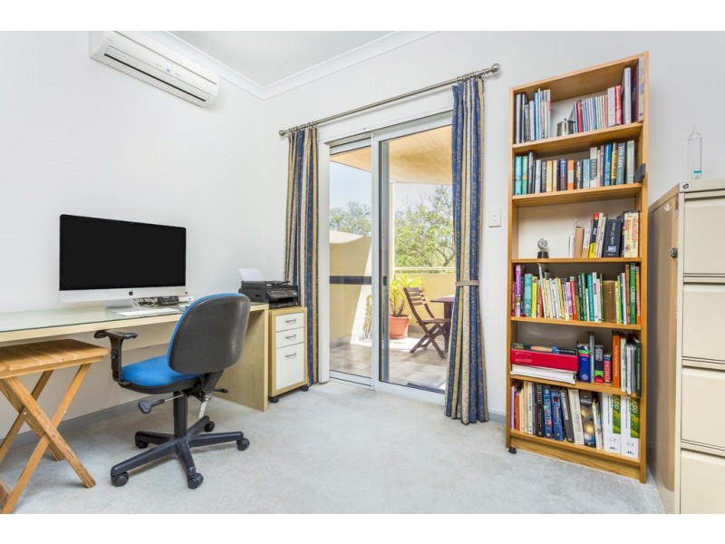 1/14 MacLeod Road, Applecross WA 6153