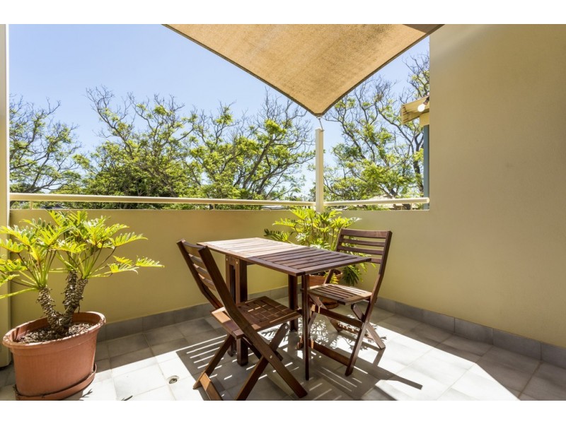 1/14 MacLeod Road, Applecross WA 6153