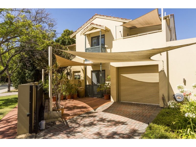 1/14 MacLeod Road, Applecross WA 6153