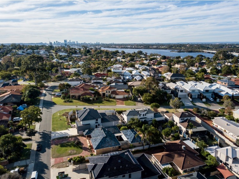 55 Parkside Ave, Mount Pleasant WA 6153