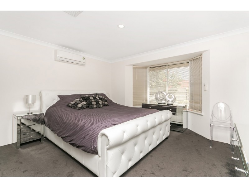 12 Wilsmore Grove, Kardinya WA 6163