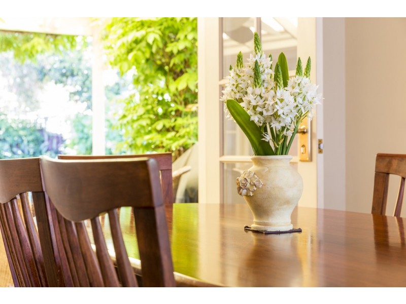 15 Buckingham Cres, Kardinya WA 6163