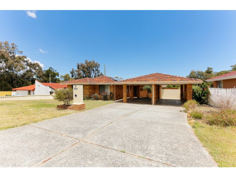 37 McBeth Way, Kardinya WA 6163