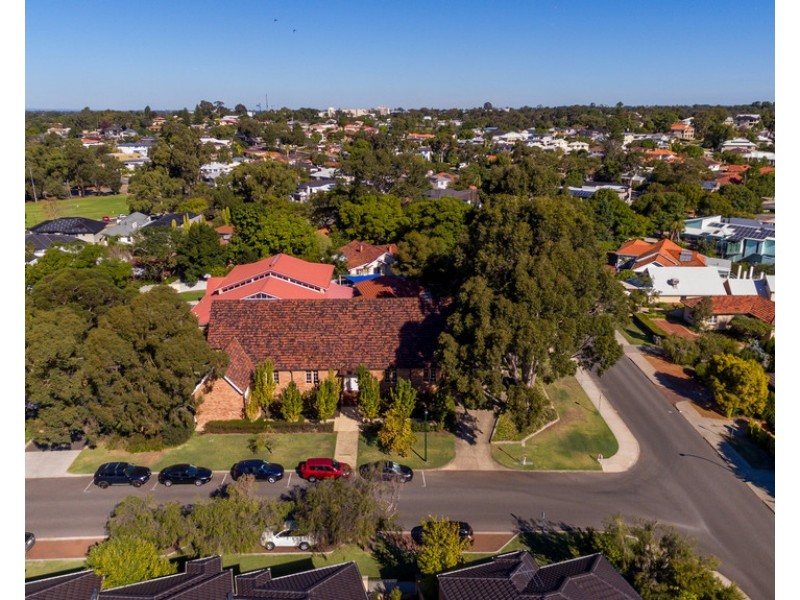 50 Simpson St, Ardross WA 6153