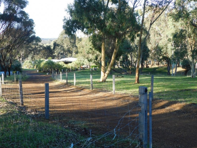 301 Bodeguero Way, Wundowie WA 6560