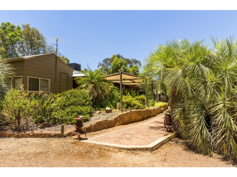 301 Bodeguero Way, Wundowie WA 6560