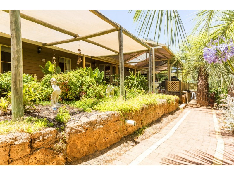 301 Bodeguero Way, Wundowie WA 6560