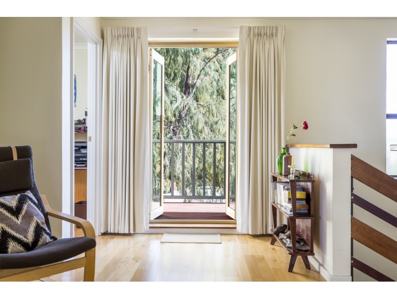 12 Stone Court, Kardinya WA 6163