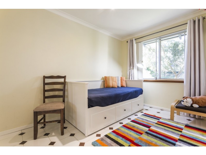 12 Stone Court, Kardinya WA 6163