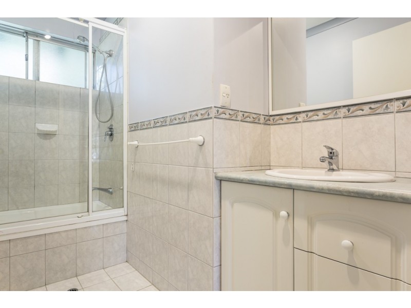 12 Stone Court, Kardinya WA 6163