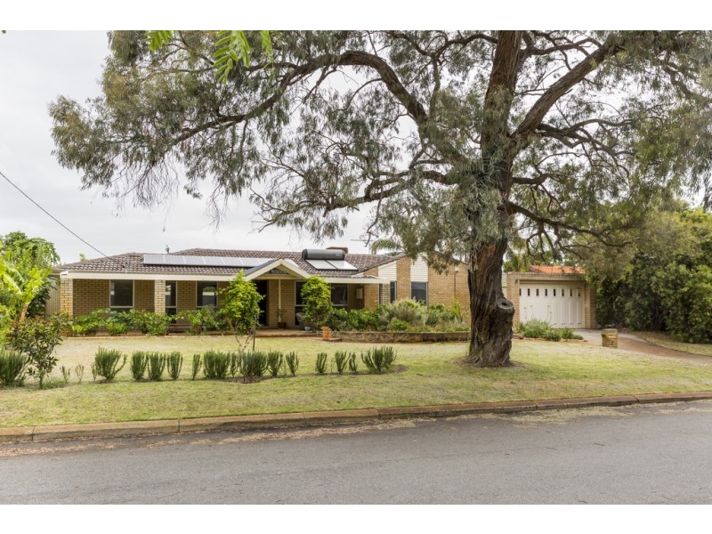 2 Aries Court, Shelley WA 6148