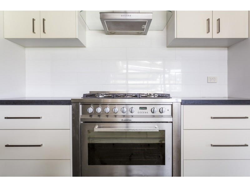 2 Aries Court, Shelley WA 6148